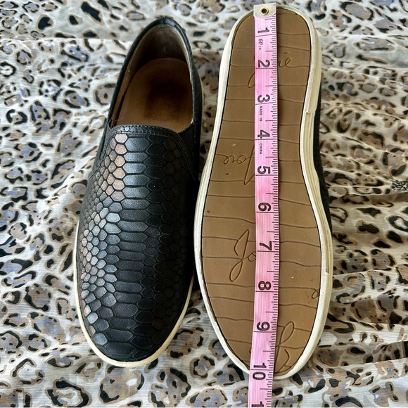 JOIE Kidmore sz 8 womens 38 black leather snakeskin print sneakers - Picture 5 of 11